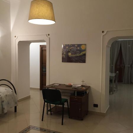 Appartamento Il centro di Napoli Esterno foto