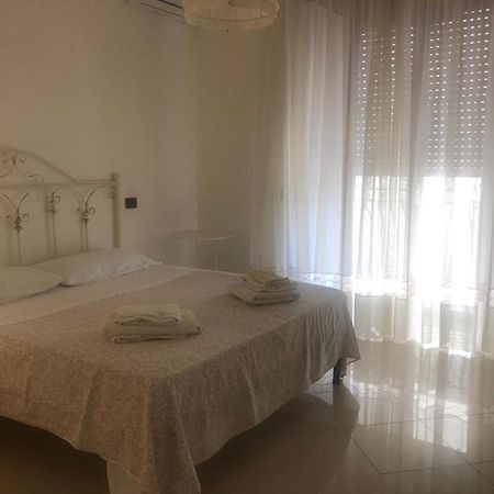 Appartamento Il centro di Napoli Esterno foto