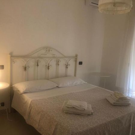 Appartamento Il centro di Napoli Esterno foto