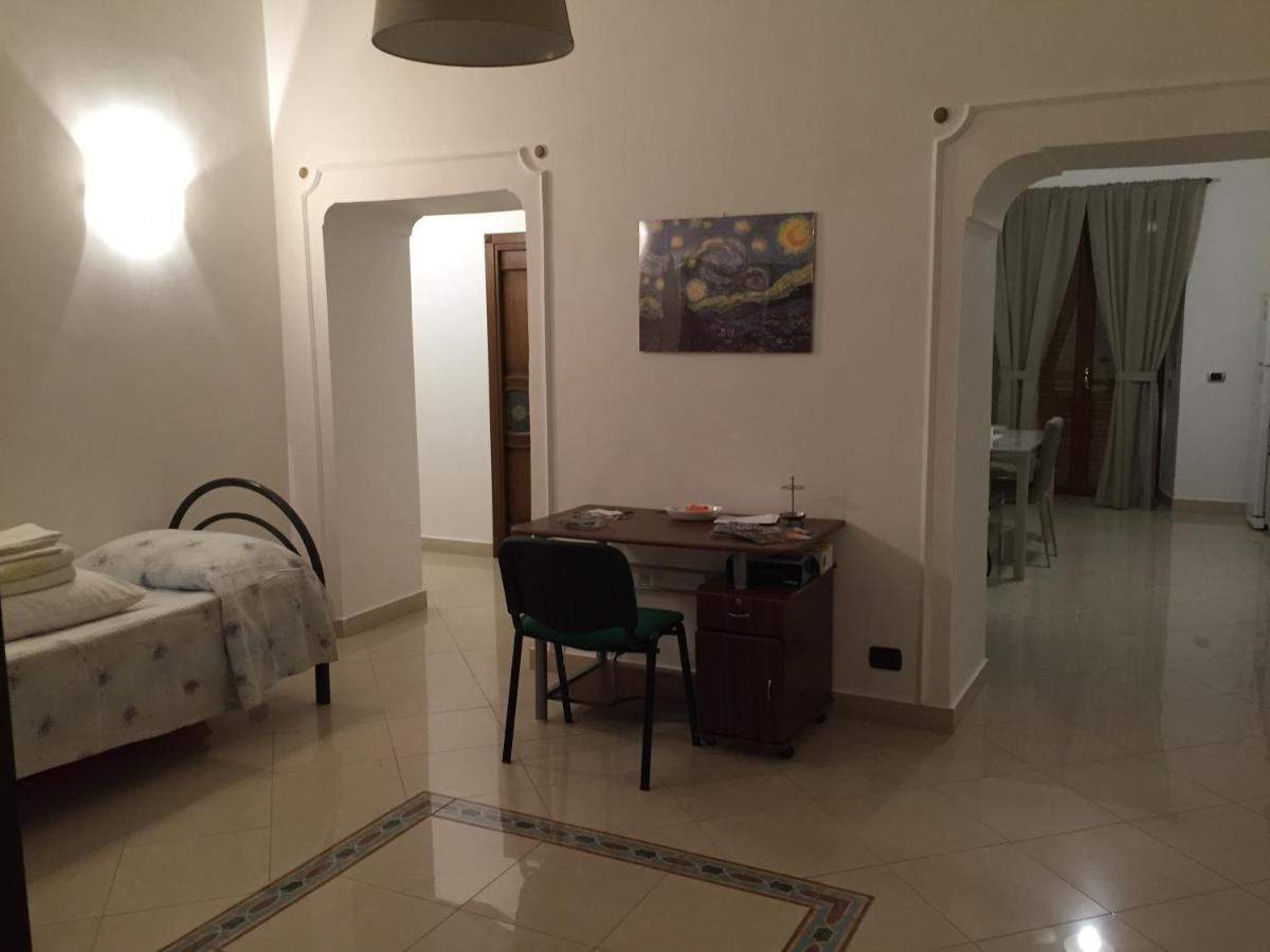 Appartamento Il centro di Napoli Esterno foto